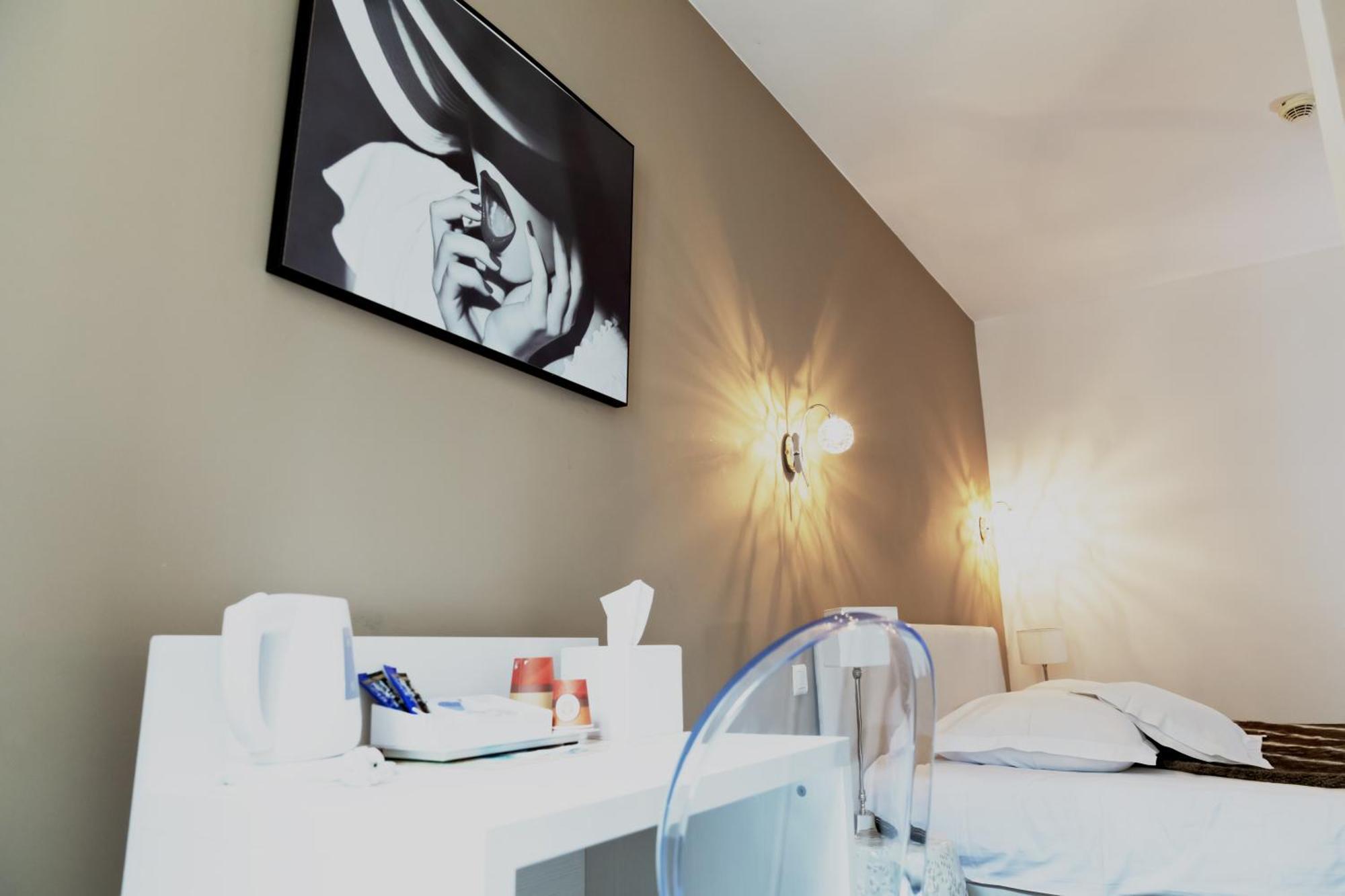 Le Saint Louis Hotel Amiens Exterior foto